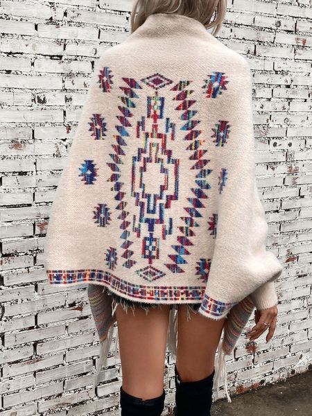 Tribal Print Fringe Hem Shawl HEBU23Q4M4