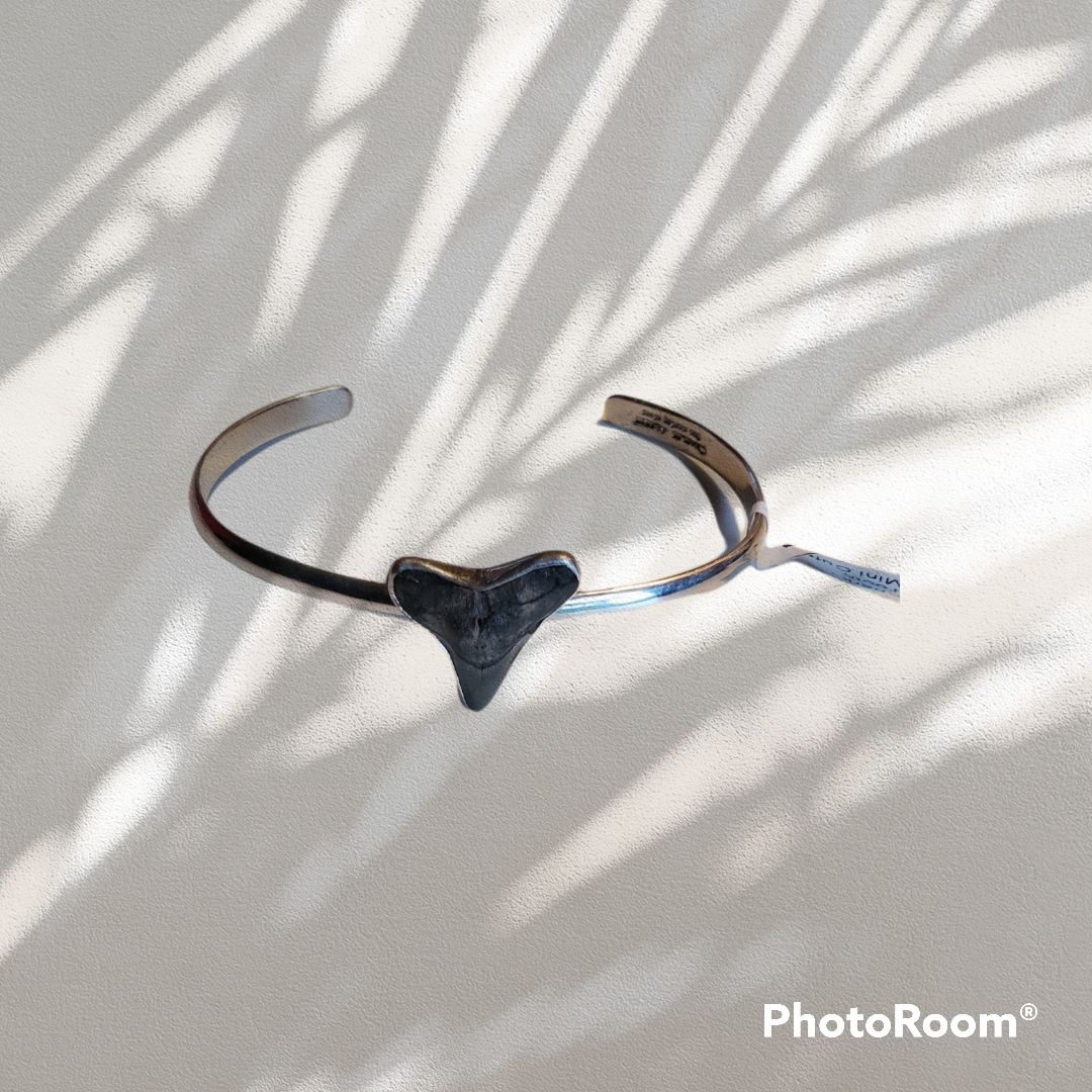 Sterling Silver Shark Tooth Mini Cuff